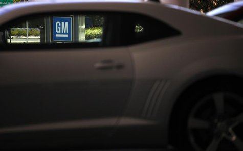 A GM sign is seen at a General Motors dealership in Miami, Florida August 12, 2010. REUTERS/Carlos Barria A GM sign is seen at a General Motors dealership in Miami, Florida August 12, 2010. REUTERS/Carlos Barria