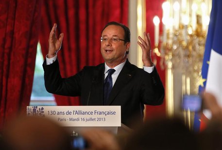 French President Francois Hollande delivers a speech during a ceremony to mark the 130th anniversary of the Alliance Francaise, the institut French President Francois Hollande delivers a speech during a ceremony to mark the 130th anniversary of the Alliance Francaise, the institut
