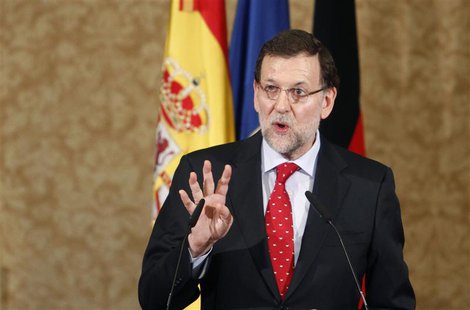 Spanish Prime Minister Mariano Rajoy speaks during an informal European Union foreign ministers gathering in Palma de Mallorca July 19, 2013 Spanish Prime Minister Mariano Rajoy speaks during an informal European Union foreign ministers gathering in Palma de Mallorca July 19, 2013