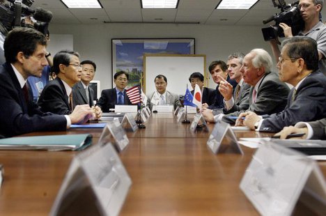 The Executive Board of the Korean Peninsula Energy Developement Organization (KEDO) including Joseph DeTrani (L) of the United States, Sun-S The Executive Board of the Korean Peninsula Energy Developement Organization (KEDO) including Joseph DeTrani (L) of the United States, Sun-S