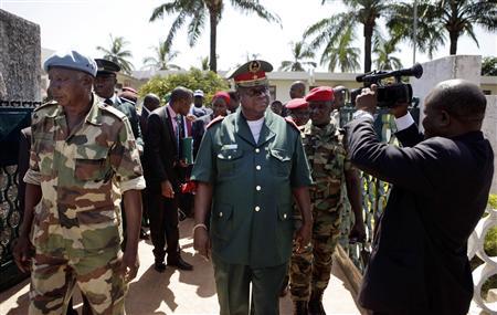 Guinea-Bissau's Armed Forces Chief General Antonio Indjai (front C) leaves a high-level diplomatic meeting at the presidency in the capital Bissau, in this file picture taken November 7, 2012.
REUTERS/Joe Penney/Files Guinea-Bissau's Armed Forces Chief General Antonio Indjai (front C) leaves a high-level diplomatic meeting at the presidency in the capital Bissau, in this file picture taken November 7, 2012.
REUTERS/Joe Penney/Files