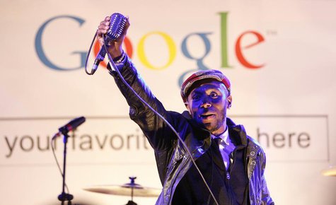 Hip hop artist Mos Def performs during the "Discover Music!" event at Capitol Studios in Hollywood, California October 28, 2009. REUTERS/Mar Hip hop artist Mos Def performs during the "Discover Music!" event at Capitol Studios in Hollywood, California October 28, 2009. REUTERS/Mar