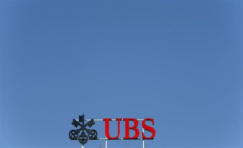 The logo of Swiss bank UBS is seen on an office building in Zurich July 22, 2013. REUTERS/Arnd Wiegmann The logo of Swiss bank UBS is seen on an office building in Zurich July 22, 2013. REUTERS/Arnd Wiegmann