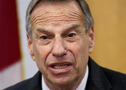 San Diego mayor Bob Filner speaks at a news conference in San Diego, California in this July 26, 2013 file photo. REUTERS/Fred Greaves/Files San Diego mayor Bob Filner speaks at a news conference in San Diego, California in this July 26, 2013 file photo. REUTERS/Fred Greaves/Files
