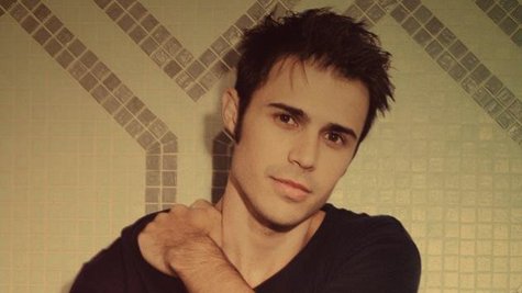 Image courtesy of Facebook.com/KrisAllen (via ABC News Radio) Image courtesy of Facebook.com/KrisAllen (via ABC News Radio)