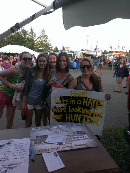 Showing WDEZ love for a chance to meet Hunter Hayes