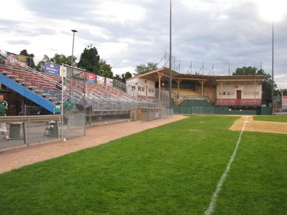 Wausau's Athletic Park grandstand and bleachers, taken after Woodchucks final home game 8/4/13 before the stadium renovation project.
Wausau's Athletic Park grandstand and bleachers, taken after Woodchucks final home game 8/4/13 before the stadium renovation project.
