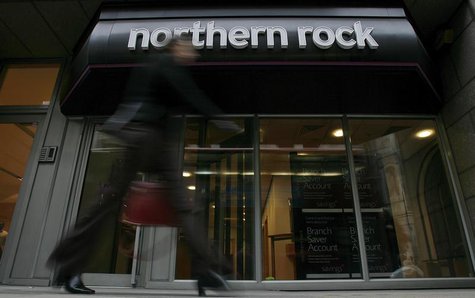 A pedestrian walks past a branch of the Northern Rock bank in the City of London February 23, 2009. REUTERS/Andrew Winning A pedestrian walks past a branch of the Northern Rock bank in the City of London February 23, 2009. REUTERS/Andrew Winning