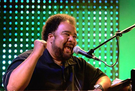 Pianist George Duke performs during the "Hommage a Ahmet Ertegun" show at the 40th Montreux Jazz festival in Montreux June 30, 2006. REUTERS Pianist George Duke performs during the "Hommage a Ahmet Ertegun" show at the 40th Montreux Jazz festival in Montreux June 30, 2006. REUTERS