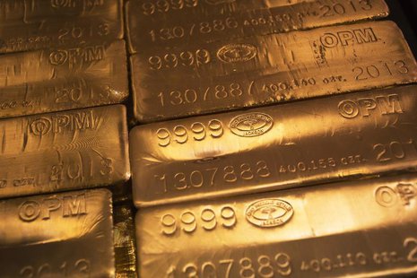 24 karat gold bars are seen at the United States West Point Mint facility in West Point, New York June 5, 2013. REUTERS/Shannon Stapleton 24 karat gold bars are seen at the United States West Point Mint facility in West Point, New York June 5, 2013. REUTERS/Shannon Stapleton