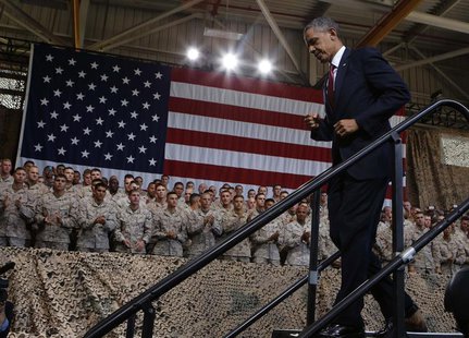 U.S. President Barack Obama walks out after speaking at Marine Corps Base-Camp Pendleton in California, August 7, 2013. REUTERS/Larry Downin U.S. President Barack Obama walks out after speaking at Marine Corps Base-Camp Pendleton in California, August 7, 2013. REUTERS/Larry Downin