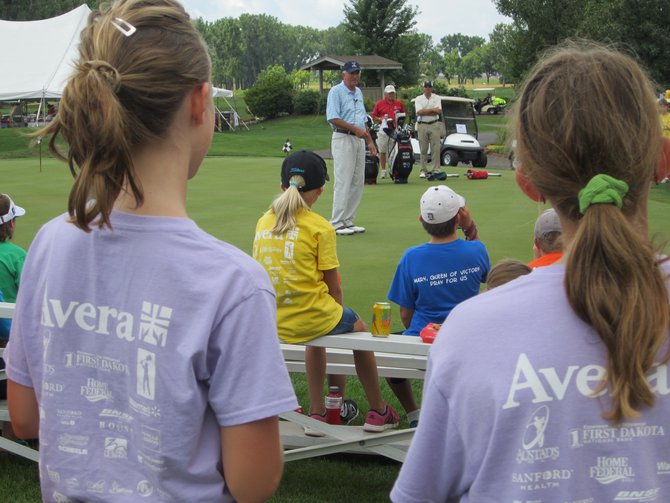 Kids clinic - on-lookers