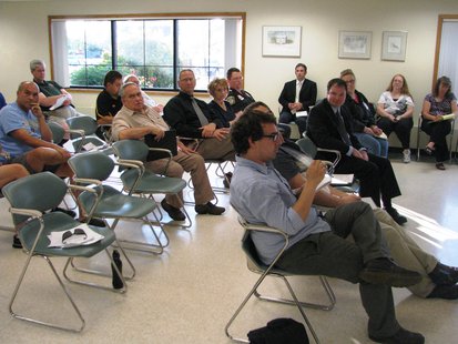 Small crowd and not enough City Council members for a quorum Tuesday for informational presentation on creating a municipal court. Small crowd and not enough City Council members for a quorum Tuesday for informational presentation on creating a municipal court.
