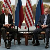 U.S. President Barack Obama (L) meets with Russian President Vladimir Putin during the G8 Summit at Lough Erne in Enniskillen, Northern Irel U.S. President Barack Obama (L) meets with Russian President Vladimir Putin during the G8 Summit at Lough Erne in Enniskillen, Northern Irel