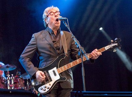 Graham Gouldman, co-founder of pop-rock band 10cc, plays at Fairport's Cropredy Convention, in Cropredy, southern England August 9, 2013. 10 Graham Gouldman, co-founder of pop-rock band 10cc, plays at Fairport's Cropredy Convention, in Cropredy, southern England August 9, 2013. 10