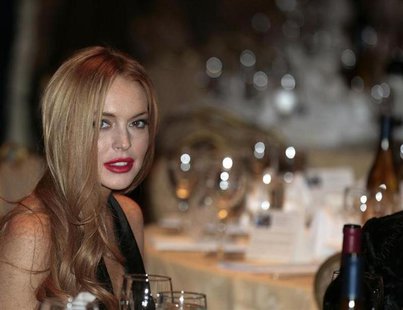 Actress Lindsay Lohan attends the White House Correspondents' Association annual dinner in Washington April 28, 2012. REUTERS/Larry Downing Actress Lindsay Lohan attends the White House Correspondents' Association annual dinner in Washington April 28, 2012. REUTERS/Larry Downing