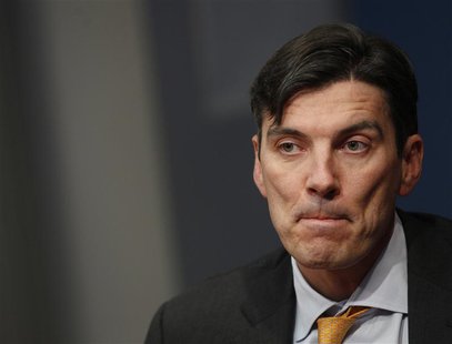 AOL chairman and Chief Executive Officer Tim Armstrong speaks at the Reuters Global Media Summit in New York November 28, 2011. REUTERS/Bren AOL chairman and Chief Executive Officer Tim Armstrong speaks at the Reuters Global Media Summit in New York November 28, 2011. REUTERS/Bren