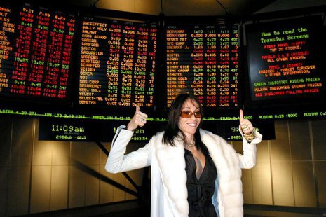 Hollywood Madam Heidi Fleiss poses for photographers at the Australian Stock Exchange in Melbourne May 1, 2003 after the brothel known as 'T Hollywood Madam Heidi Fleiss poses for photographers at the Australian Stock Exchange in Melbourne May 1, 2003 after the brothel known as 'T