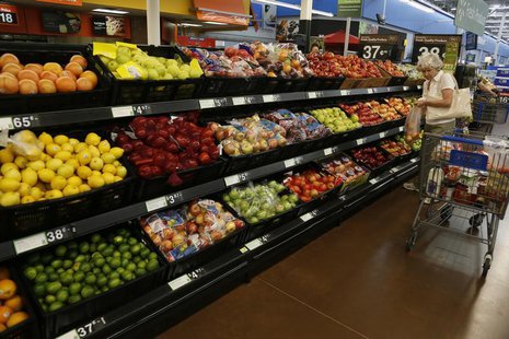 The fresh produce section is seen at a Walmart Supercenter in Rogers, Arkansas June 6, 2013. REUTERS/Rick Wilking The fresh produce section is seen at a Walmart Supercenter in Rogers, Arkansas June 6, 2013. REUTERS/Rick Wilking