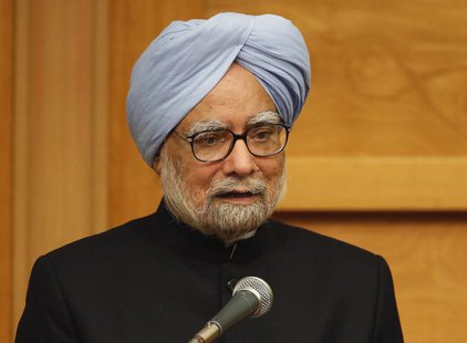 Indian Prime Minister Manmohan Singh delivers a speech at a hotel in Tokyo May 28, 2013. REUTERS/Yuya Shino Indian Prime Minister Manmohan Singh delivers a speech at a hotel in Tokyo May 28, 2013. REUTERS/Yuya Shino
