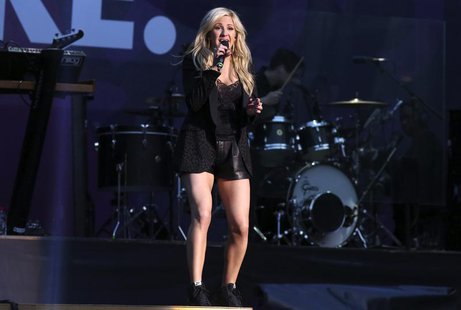 Singer Ellie Goulding performs at "The Sound of Change" concert at Twickenham Stadium in London June 1, 2013. REUTERS/Neil Hall Singer Ellie Goulding performs at "The Sound of Change" concert at Twickenham Stadium in London June 1, 2013. REUTERS/Neil Hall