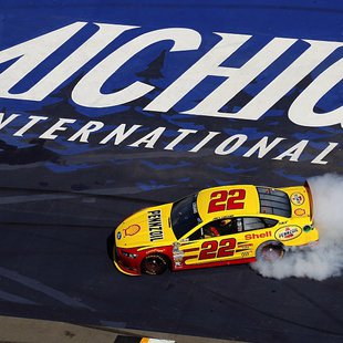 Joey Logano burns rubber after crossing the finish line first Sunday to win the Pure Michigan 400 at M.I.S.
PHOTO CREDIT: LAT USA/Michigan International Speedway
Joey Logano burns rubber after crossing the finish line first Sunday to win the Pure Michigan 400 at M.I.S.
PHOTO CREDIT: LAT USA/Michigan International Speedway