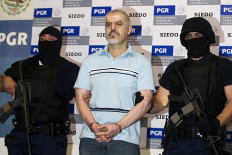 Drug cartel leader Eduardo Arellano Felix is presented to the media in Mexico City, October 27, 2008. REUTERS/Jorge Dan Lopez Drug cartel leader Eduardo Arellano Felix is presented to the media in Mexico City, October 27, 2008. REUTERS/Jorge Dan Lopez