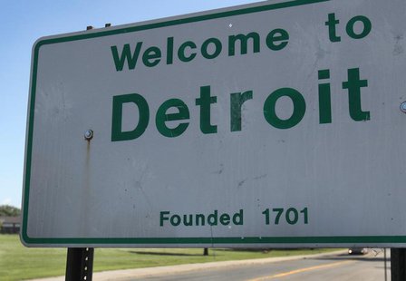 A 'Welcome to Detroit' border sign is seen as traffic enters Detroit, Michigan August 3, 2013. Picture taken August 3, 2013. REUTERS/Rebecca A 'Welcome to Detroit' border sign is seen as traffic enters Detroit, Michigan August 3, 2013. Picture taken August 3, 2013. REUTERS/Rebecca