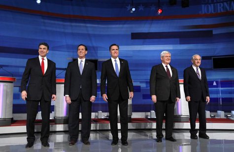 Republican presidential candidates (L-R) Texas Governor Rick Perry, former U.S. Senator Rick Santorum (R-PA), former Massachusetts Governor Republican presidential candidates (L-R) Texas Governor Rick Perry, former U.S. Senator Rick Santorum (R-PA), former Massachusetts Governor