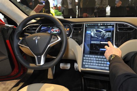 View of the interior of the Tesla Model S at the North American International Auto Show in Detroit, Michigan January 15, 2013. REUTERS/James View of the interior of the Tesla Model S at the North American International Auto Show in Detroit, Michigan January 15, 2013. REUTERS/James