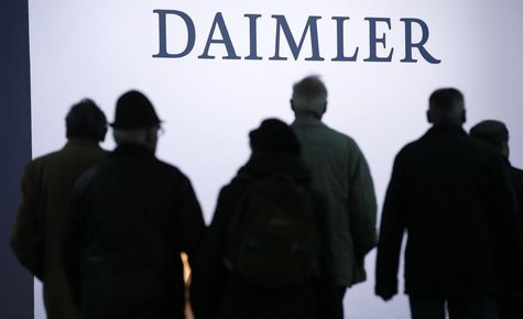 Shareholders arrive for the Daimler annual shareholder meeting in Berlin April 10, 2013. REUTERS/Fabrizio Bensch Shareholders arrive for the Daimler annual shareholder meeting in Berlin April 10, 2013. REUTERS/Fabrizio Bensch