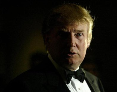 Billionaire Donald Trump arrives at the Miss USA 2004 competition at the Kodak Theatre in Hollywood, California April 12, 2004. REUTERS/Robe Billionaire Donald Trump arrives at the Miss USA 2004 competition at the Kodak Theatre in Hollywood, California April 12, 2004. REUTERS/Robe