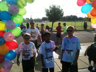 2013 Living Color Living United 5-K Fun Run finishers 2013 Living Color Living United 5-K Fun Run finishers