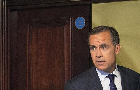 Bank of England governor Mark Carney arrives to attend the bank's quarterly inflation report news conference at the Bank of England in Londo Bank of England governor Mark Carney arrives to attend the bank's quarterly inflation report news conference at the Bank of England in Londo