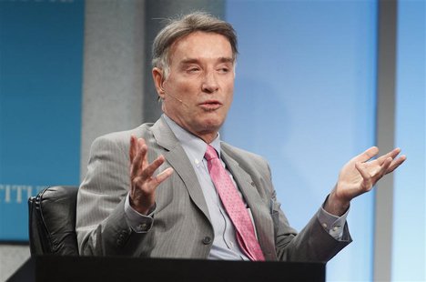 Brazilian Eike Batista, Chairman and CEO, EBX Group speaks at the lunch panel discussion "Global Overview: Shifting Fortunes" at the Milken Brazilian Eike Batista, Chairman and CEO, EBX Group speaks at the lunch panel discussion "Global Overview: Shifting Fortunes" at the Milken