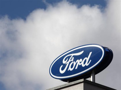 The Ford logo is pictured on the rooftop of Austria's Ford head branch in Vienna March 19, 2013. REUTERS/Heinz-Peter Bader The Ford logo is pictured on the rooftop of Austria's Ford head branch in Vienna March 19, 2013. REUTERS/Heinz-Peter Bader