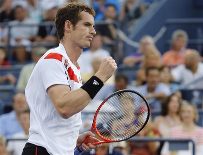 Andy Murray of Britain celebrates a point against Leonardo Mayer of Argentina at the U.S. Open tennis championships in New York, August 30, Andy Murray of Britain celebrates a point against Leonardo Mayer of Argentina at the U.S. Open tennis championships in New York, August 30,
