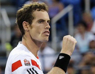Andy Murray of Britain celebrates a point against Leonardo Mayer of Argentina at the U.S. Open tennis championships in New York, August 30, Andy Murray of Britain celebrates a point against Leonardo Mayer of Argentina at the U.S. Open tennis championships in New York, August 30,