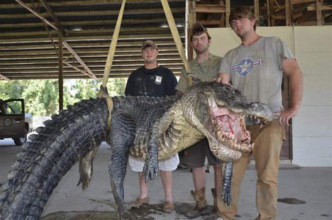 Mississippi Department of Wildlife, Fisheries and Parks photo shows Cole Landers (L), Dustin Bockman (C), and Ryan Bockman (brother of Dusti Mississippi Department of Wildlife, Fisheries and Parks photo shows Cole Landers (L), Dustin Bockman (C), and Ryan Bockman (brother of Dusti