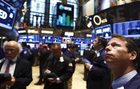 Traders work on the floor of the New York Stock Exchange September 3, 2013. REUTERS/Brendan McDermid Traders work on the floor of the New York Stock Exchange September 3, 2013. REUTERS/Brendan McDermid