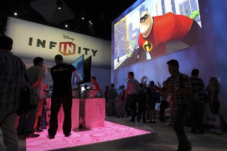 People visit the Disney Infinity exhibit at E3, the Electronic Entertainment Expo, in Los Angeles, California, June 11, 2013. REUTERS/David People visit the Disney Infinity exhibit at E3, the Electronic Entertainment Expo, in Los Angeles, California, June 11, 2013. REUTERS/David