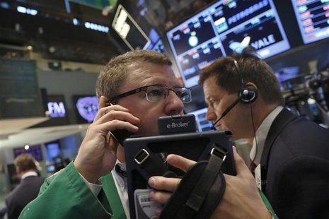 Traders work on the floor of the New York Stock Exchange September 5, 2013. REUTERS/Brendan McDermid Traders work on the floor of the New York Stock Exchange September 5, 2013. REUTERS/Brendan McDermid