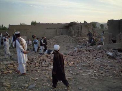 A senior Taliban-linked commander was killed today in a suspected U.S. drone strike in Pakistan's ethnic Pashtun tribal region. REUTERS/Haji Mujtaba (PAKISTAN) A senior Taliban-linked commander was killed today in a suspected U.S. drone strike in Pakistan's ethnic Pashtun tribal region. REUTERS/Haji Mujtaba (PAKISTAN)