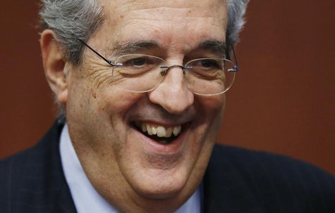 Italy's Economy Minister Fabrizio Saccomanni smiles at the start of an euro zone finance ministers meeting in Brussels May 13, 2013. REUTERS Italy's Economy Minister Fabrizio Saccomanni smiles at the start of an euro zone finance ministers meeting in Brussels May 13, 2013. REUTERS