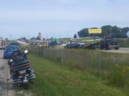 Two vehicle crash slows down traffic on Highway 41 Sunday in Kaukauna. (Photo by: FOX 11). Two vehicle crash slows down traffic on Highway 41 Sunday in Kaukauna. (Photo by: FOX 11).