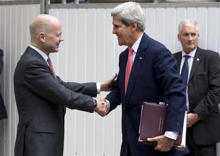 Britain's Foreign Secretary William Hague (L) greets U.S. Secretary of State John Kerry outside the Foreign Office in London September 9, 20 Britain's Foreign Secretary William Hague (L) greets U.S. Secretary of State John Kerry outside the Foreign Office in London September 9, 20