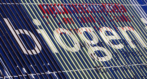 The company's name is displayed on a billboard near the headquarters of Biogen Idec Inc. in Cambridge, Massachusetts June 18, 2008. REUTERS/ The company's name is displayed on a billboard near the headquarters of Biogen Idec Inc. in Cambridge, Massachusetts June 18, 2008. REUTERS/