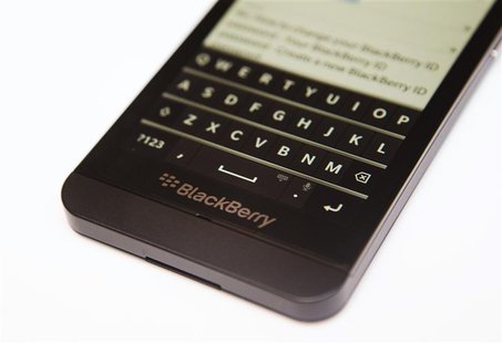 A view shows the keyboard of the Blackberry Z10 at a Rogers store in Toronto February 5, 2013. REUTERS/Mark Blinch A view shows the keyboard of the Blackberry Z10 at a Rogers store in Toronto February 5, 2013. REUTERS/Mark Blinch