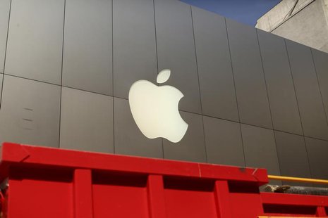 Equipment being used in the construction of the Central Subway obscures Apple's flagship retail store in San Francisco, California May 15, 2 Equipment being used in the construction of the Central Subway obscures Apple's flagship retail store in San Francisco, California May 15, 2