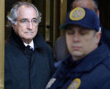 Accused swindler Bernard Madoff exits the Manhattan federal court house in New York January 14, 2009. REUTERS/Brendan McDermid Accused swindler Bernard Madoff exits the Manhattan federal court house in New York January 14, 2009. REUTERS/Brendan McDermid